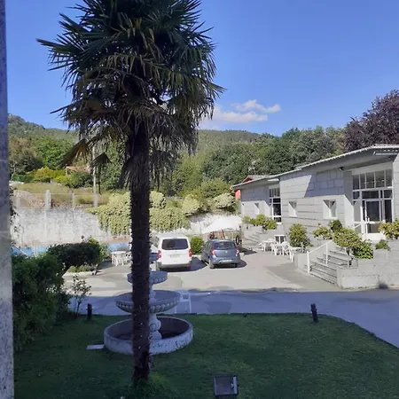 Hotel Entrimena 2 Entrimo