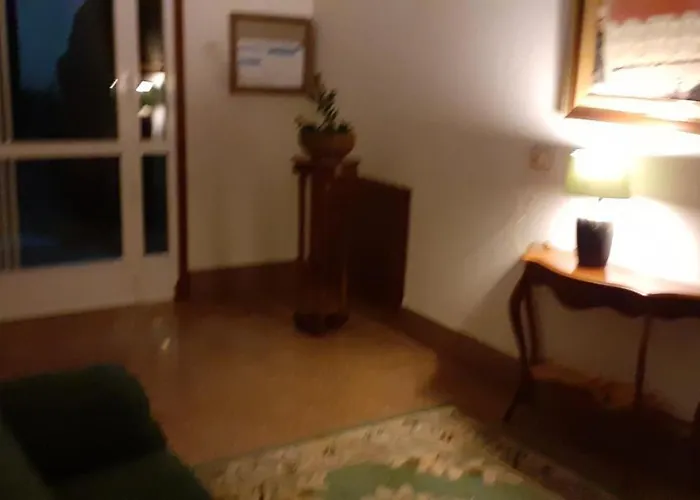 Hotell Entrimena 2 *